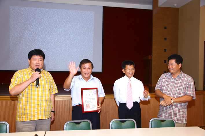 99年7月27.28日聯誼會拜訪友宮行程照片